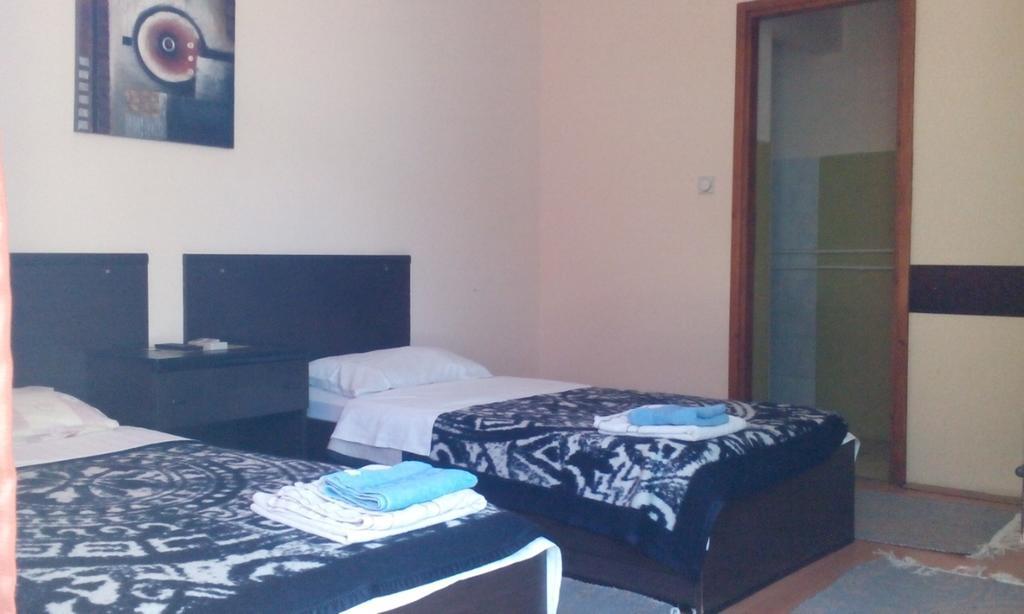 Motel Le Village Skopje Phòng bức ảnh